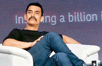 Secretive Aamir turns TV studio into Fort Knox